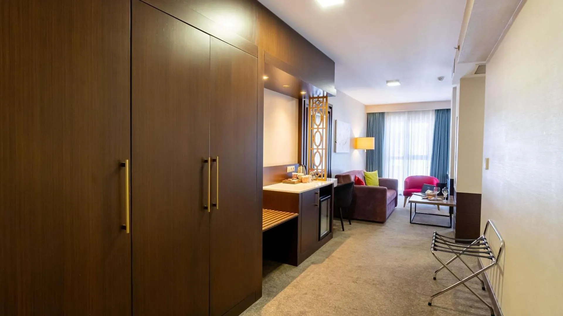 Hotel Ibis Styles Istanbul Bomonti