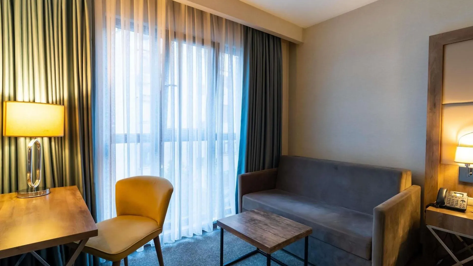 Hotel Ibis Styles Istanbul Bomonti