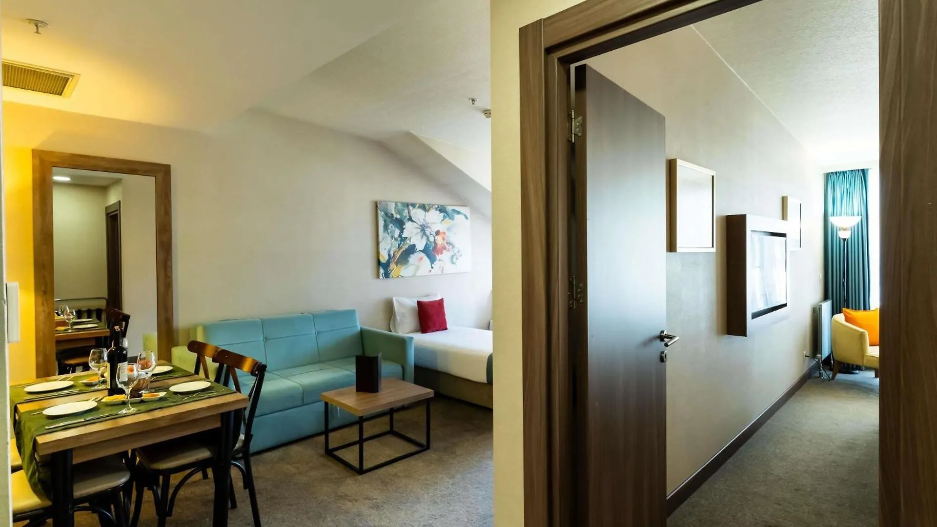 Hotel Ibis Styles Istanbul Bomonti