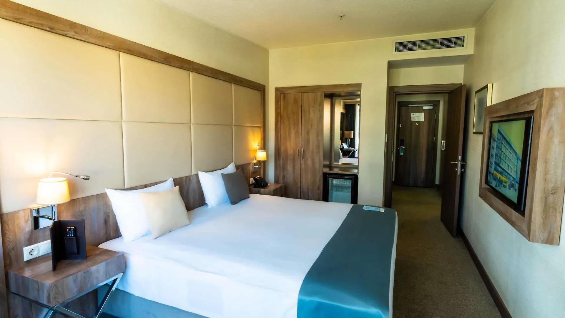 Ibis Styles Istanbul Bomonti Hotel