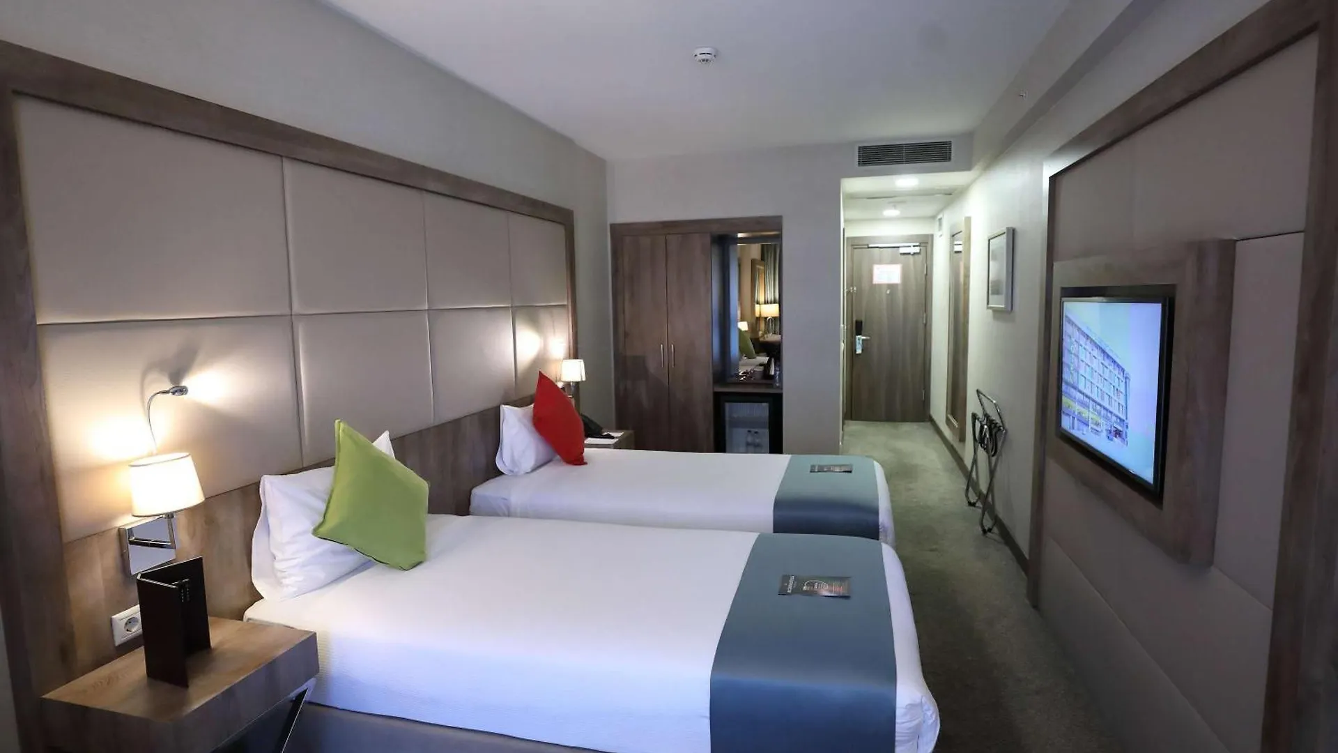 Ibis Styles Istanbul Bomonti Hotel