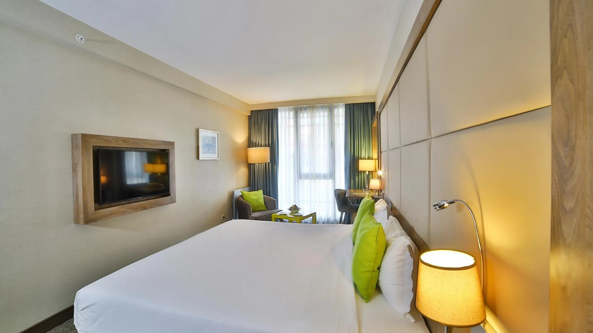 Ibis Styles Istanbul Bomonti Hotell 4*,  Turkiet